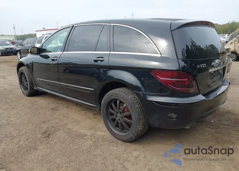 2006 Mercedes-Benz R 500 4Matic z USA, uszkodzony, nr VIN 4JGCB75E96A023571